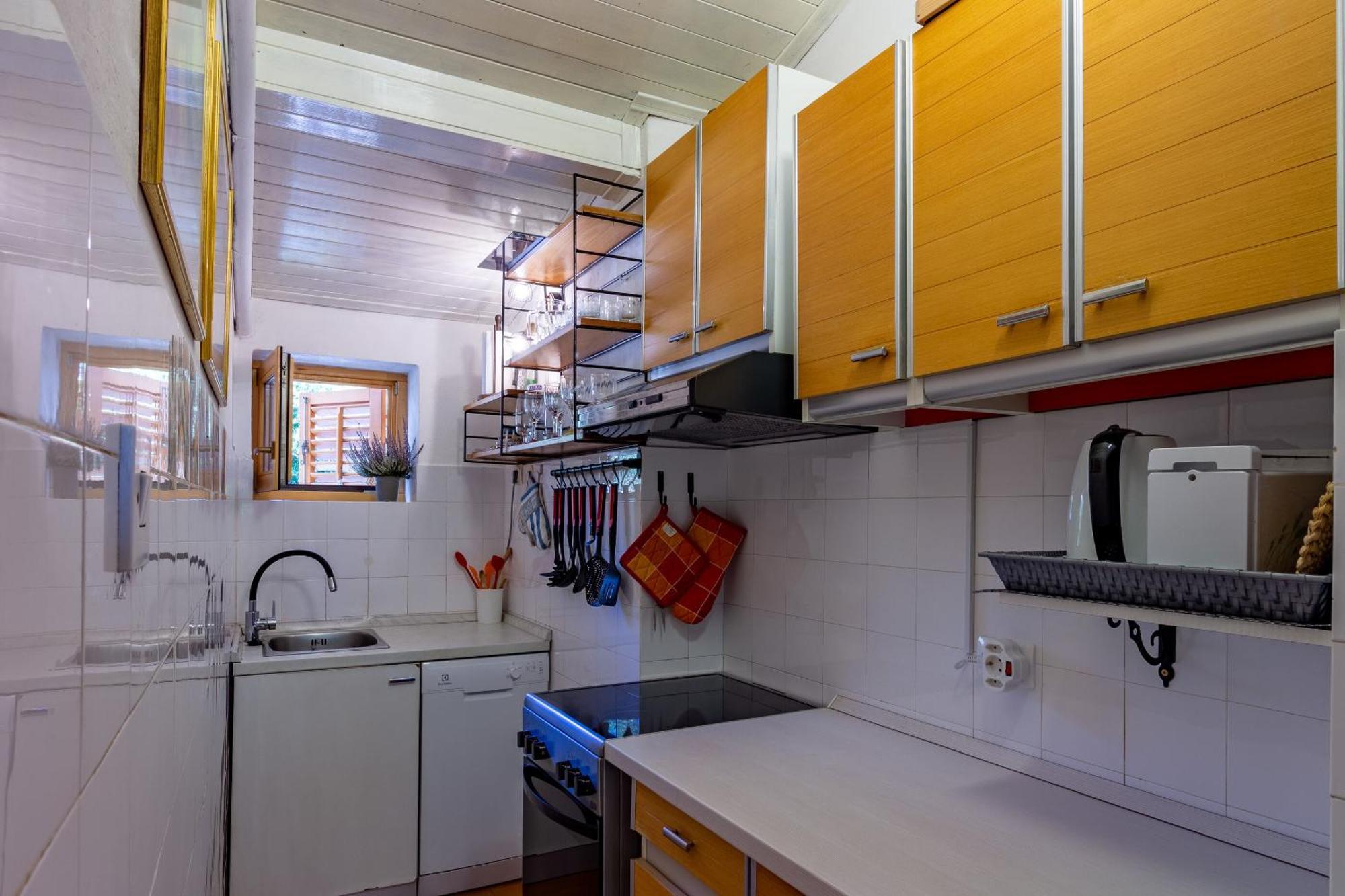 Apartment Seneca Ядраново Екстер'єр фото