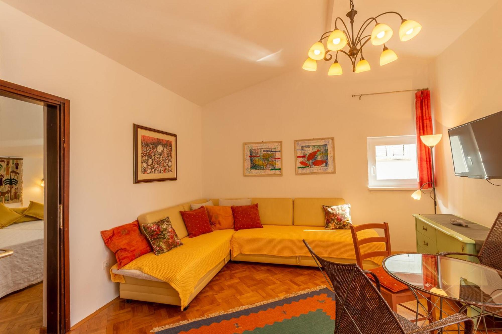 Apartment Seneca Ядраново Екстер'єр фото